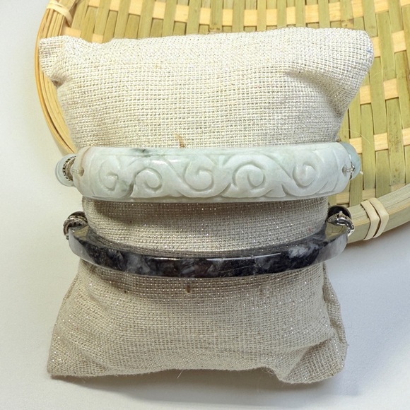 Black Ink Jade Half Bangle Bracelet | Natural Wu Ji Jade, Artisan Jewelry - Picture 9 of 13